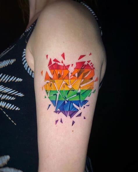 tatuajes de gay|Ideas de tatuajes LGBT para expresar tu orgullo .